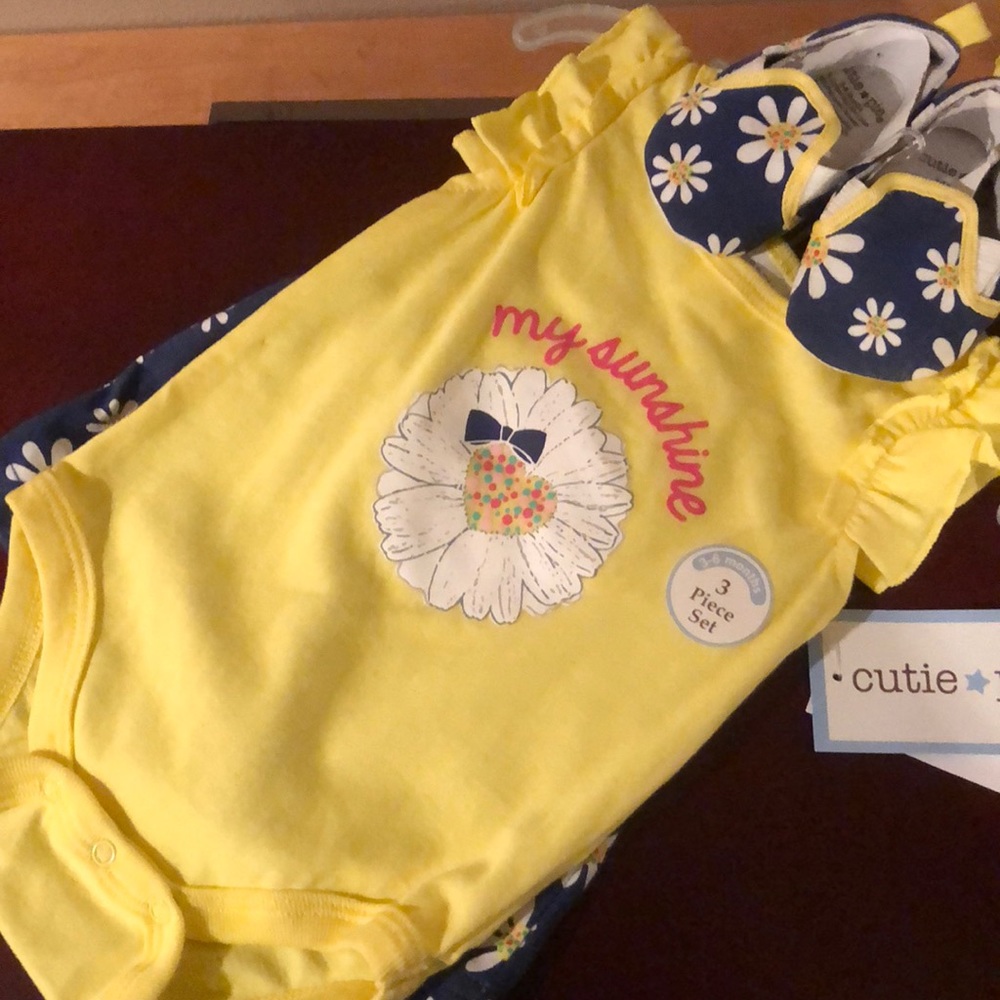 My Sunshine Flower Short Set 3/6